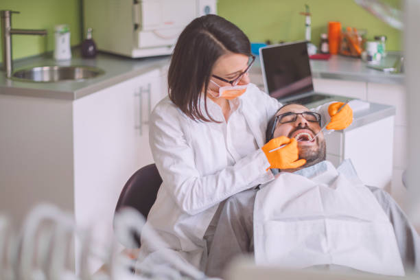 Best Broken or Cracked Tooth Emergency Dentist in West Columbia, TX